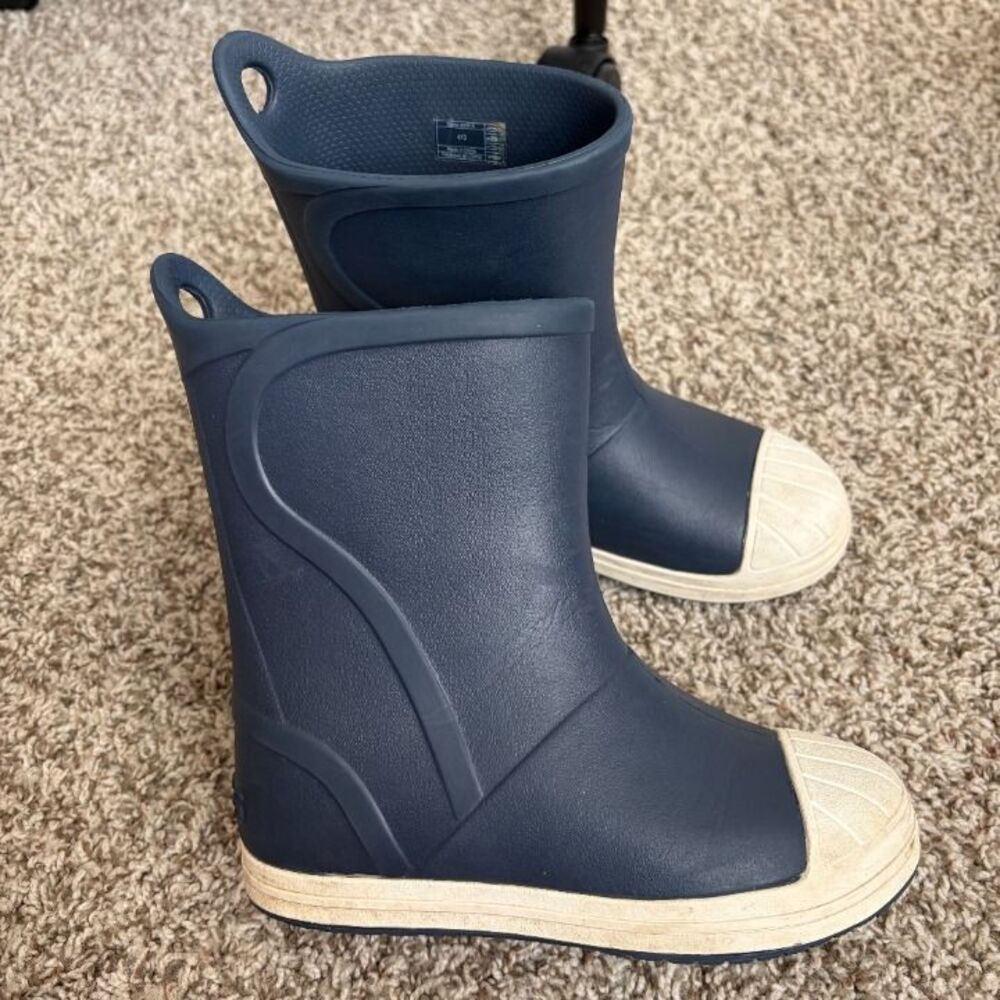 Size 13 / Boys Crocs Rain Boots